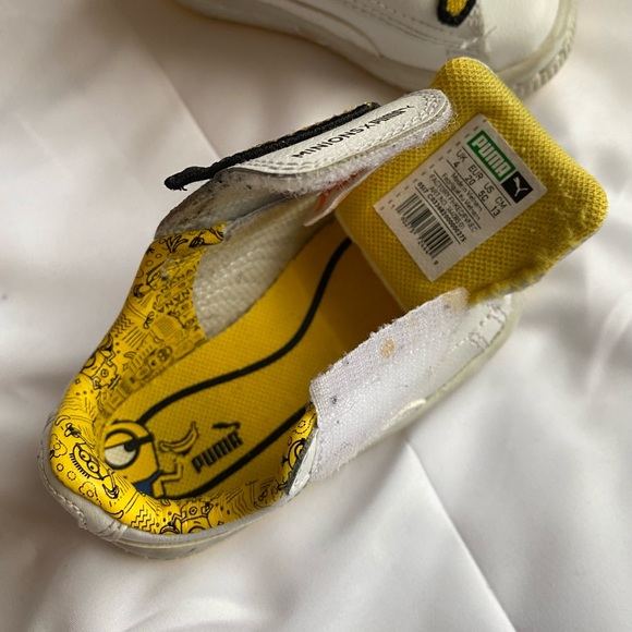 Minions X Puma Shoes - Picture 5 of 6